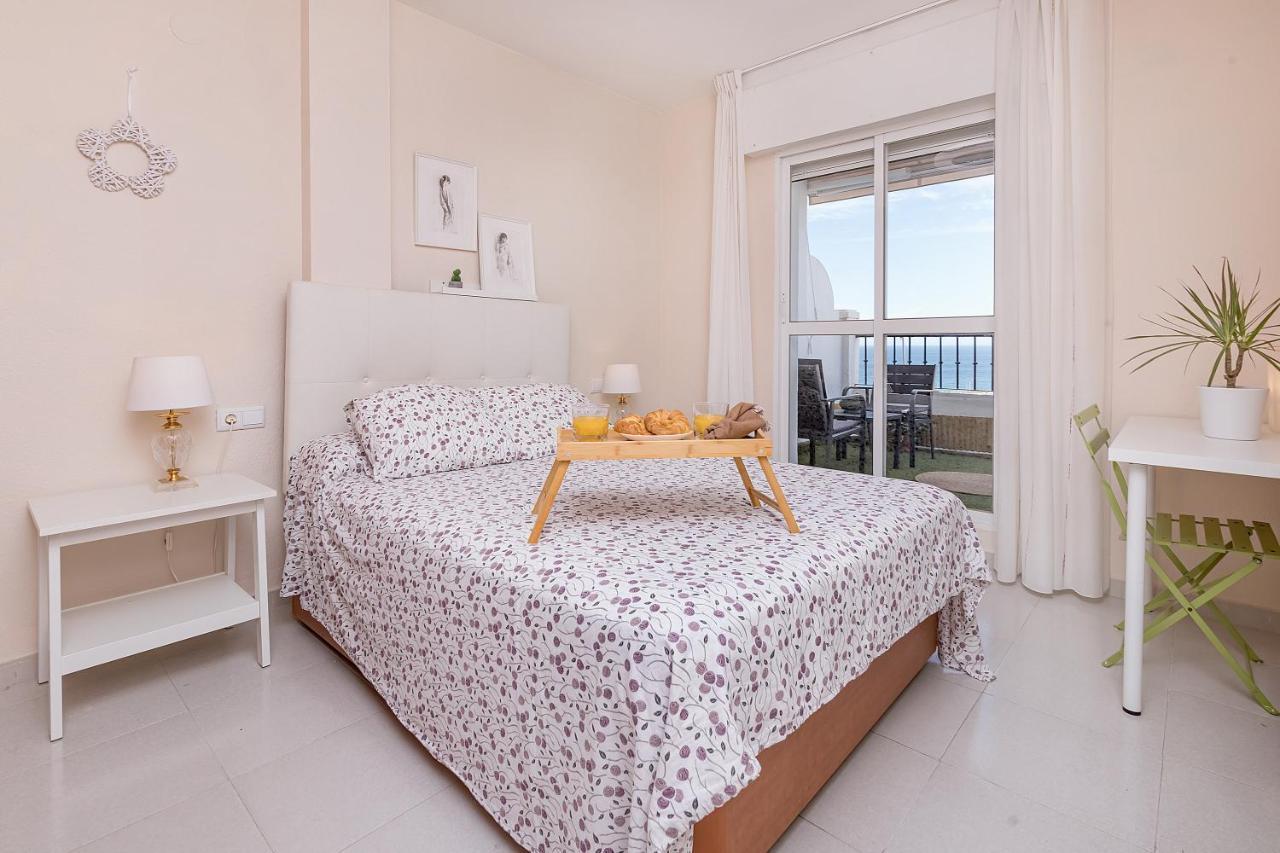Sunshine Balcony- La Caleta Apartment Caleta De Velez Ngoại thất bức ảnh