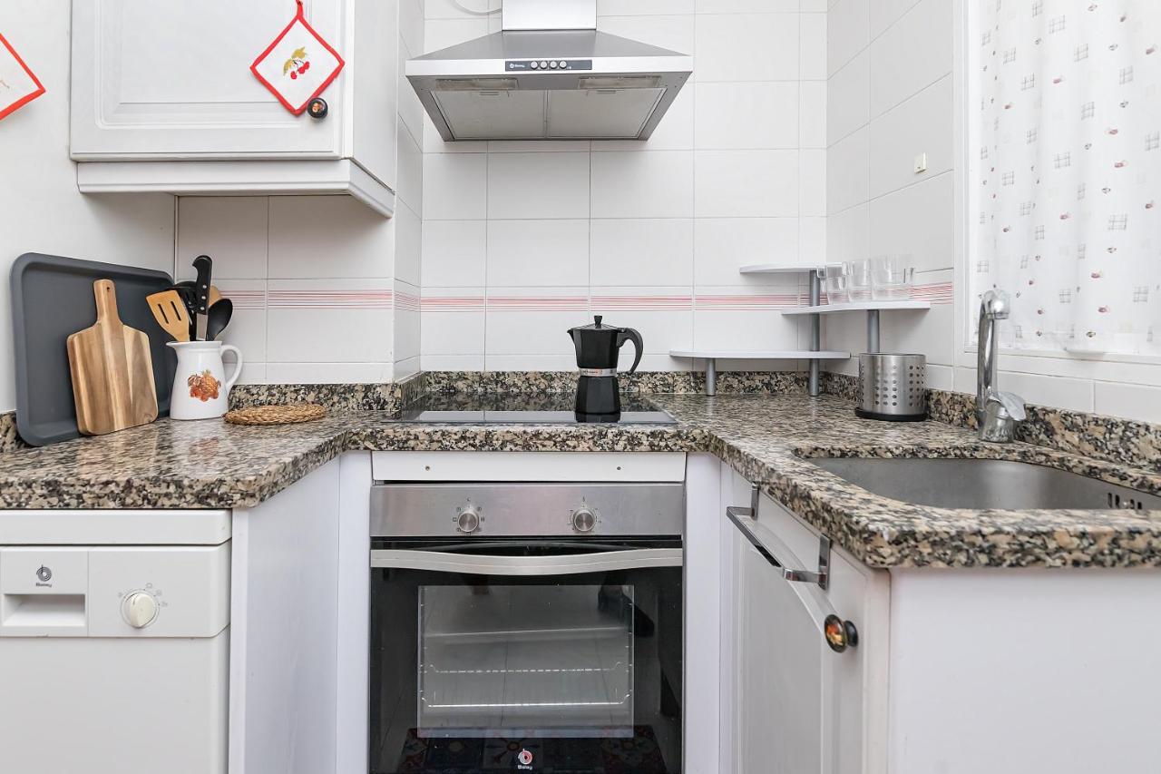 Sunshine Balcony- La Caleta Apartment Caleta De Velez Ngoại thất bức ảnh